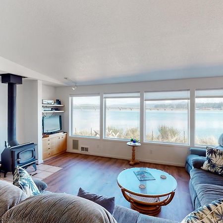 Villa Harbor House à Waldport Extérieur photo